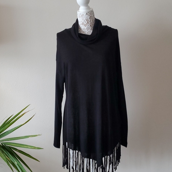 Peter Nygard Sweater - Picture 1 of 6